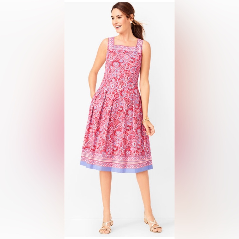Talbots Medallion fit & flare (with pockets) - Size 8
